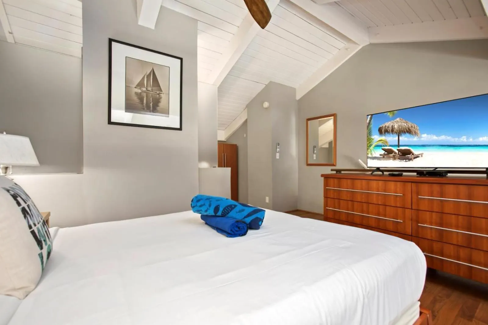 Kbm Resorts Free Car Papakea Pkc-404 Large Bath Oceanview Fully Air Conditioned Kapalua Apartment