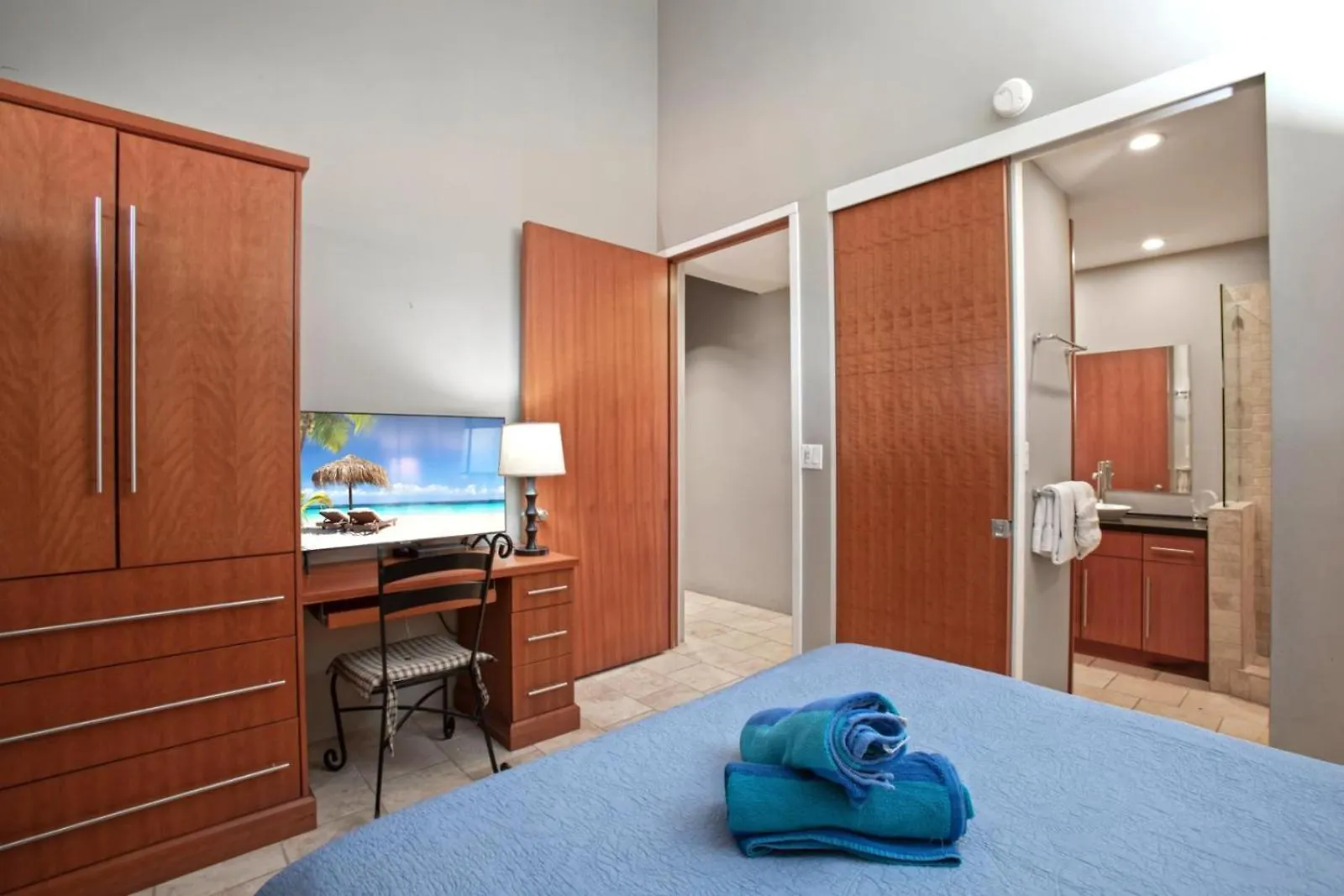 Kbm Resorts Free Car Papakea Pkc-404 Large Bath Oceanview Fully Air Conditioned Kapalua